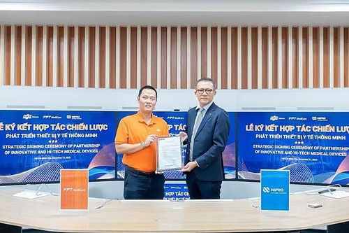 Nipro Việt Nam hợp tác FPT Medicare cung cấp thiết bị y tế thông minh cho người Việt