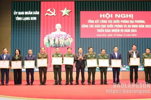 Triển khai công tác quốc phòng địa phương năm 2024