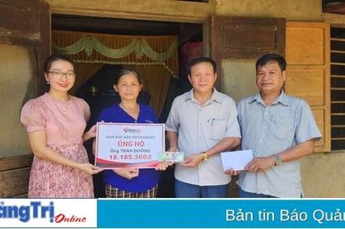 Trao hơn 18 triệu đồng cho ông Trần Đường bị ung thư xương quai hàm