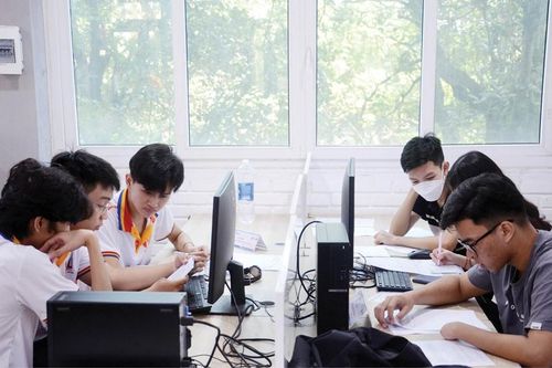 Thu hút doanh nghiệp đầu tư vào công nghệ thông tin