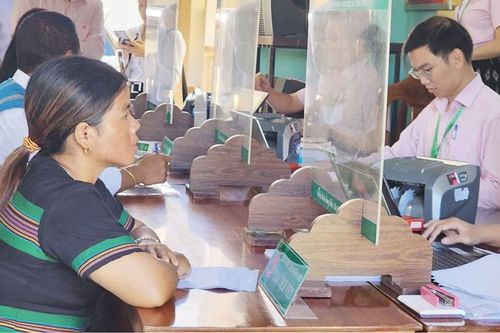 Tạo sinh kế cho đồng bào dân tộc thiểu số và miền núi