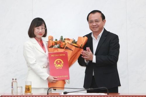 Bà Tô Nguyễn Cẩm Anh được bổ nhiệm Phó Vụ trưởng Vụ Pháp chế, Bộ Tài chính