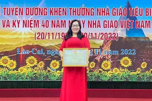 Lào Cai: Gương sáng giáo viên thành phố biên cương