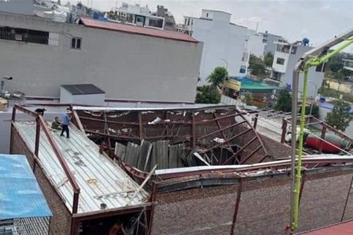 Sập mái nhà đang thi công ở Thái Bình, 3 người tử vong