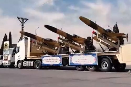 Cận cảnh UAV mới trang bị tên lửa không đối không của Iran