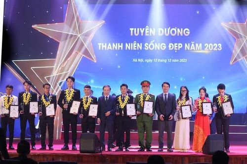 Tôn vinh 20 tấm gương Thanh niên sống đẹp năm 2023