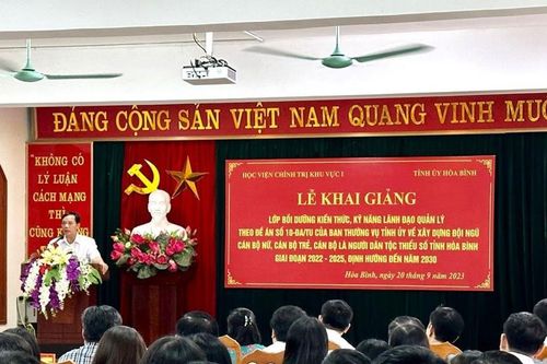 Hòa Bình: Chất lượng cán bộ là người dân tộc thiểu số được nâng cao từ những chính sách đào tạo