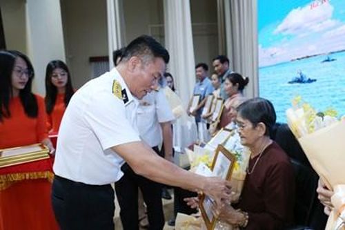 Tổng công ty Tân Cảng Sài Gòn thực hiện công tác dân vận tại tỉnh Bà Rịa - Vũng Tàu