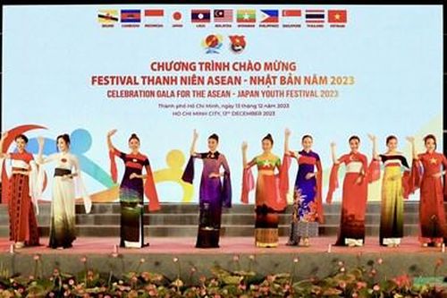 Phó thủ tướng Trần Lưu Quang dự chương trình chào mừng Festival thanh niên ASEAN - Nhật Bản năm 2023