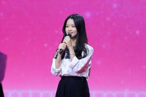 Hành trình từ diễn viên nhí đến đại biểu Đại hội Đại biểu toàn quốc Hội Sinh viên Việt Nam lần thứ XI của Lâm Thanh Mỹ