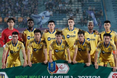 Cầu thủ U22 'cài số lùi' thời gian thi đấu: Vì áp lực thành tích hay năng lực bản thân?