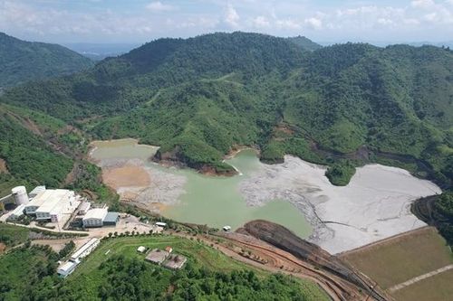 Biết gì về cty Đồng Tả Phời - Vinacomin vừa bị xử phạt vì vỡ hồ thải quặng?