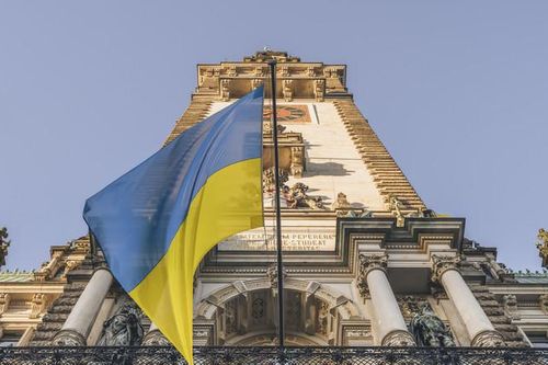 IMF nêu kịch bản kết thúc xung đột Ukraine