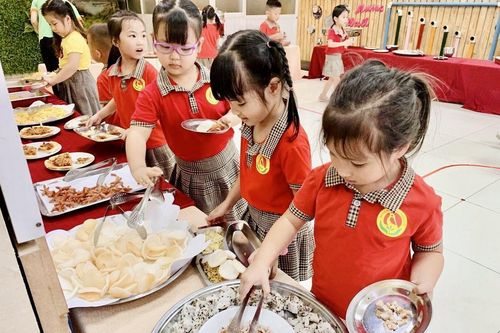 Cách dạy con tiết kiệm, không lãng phí thức ăn