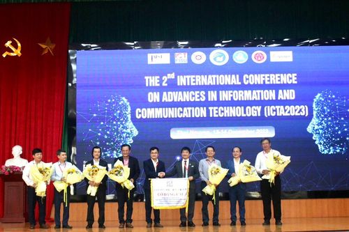 Diễn đàn trao đổi về tiến bộ trong lĩnh vực công nghệ thông tin và truyền thông