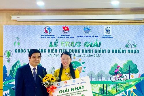 Trao giải Cuộc thi 'Sáng kiến tiêu dùng xanh, giảm ô nhiễm nhựa'
