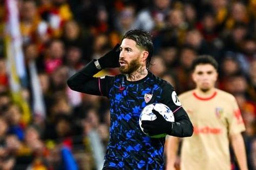 Sergio Ramos đi vào lịch sử Champions League