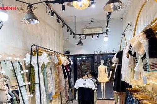 Chủ shop quần áo điêu đứng vì 'mùa đông không lạnh'