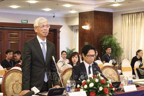 Kiến tạo lợi thế mới thu hút nhà đầu tư đến TP Hồ Chí Minh