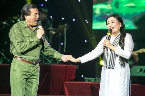 Cặp song ca 'huyền thoại' Trung Đức - Thu Hiền: Đều là NSND, tuổi 71 sống an nhiên bên bạn đời tuyệt vời