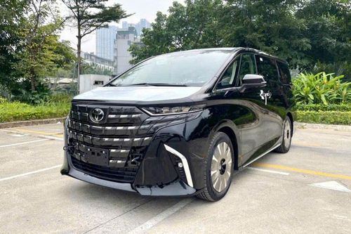 Top 10 ôtô ế khách nhất tại Việt Nam tháng 11/2023: Toyota chiếm số đông