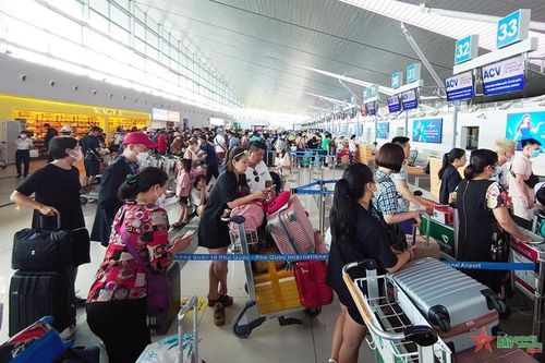 Nhiều phàn nàn giá vé máy bay cao ngất, Cục Hàng không giục hãng tăng chuyến, thuê thêm tàu bay