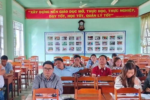 Kbang: Tập huấn phát triển vùng dược liệu theo chuỗi liên kết