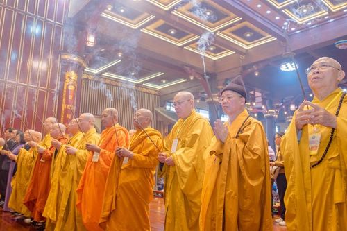 GHPGVN tưởng niệm Đức Phật hoàng Trần Nhân Tông tại Trung tâm Trúc Lâm Yên Tử (Quảng Ninh)