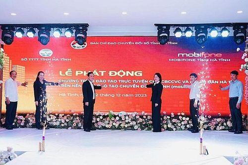 Hà Tĩnh: Triển khai Chương trình đào tạo trực tuyến về chuyển đổi số