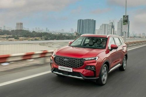 Doanh số bán ô tô tháng 11/2023 tăng mạnh so với tháng trước