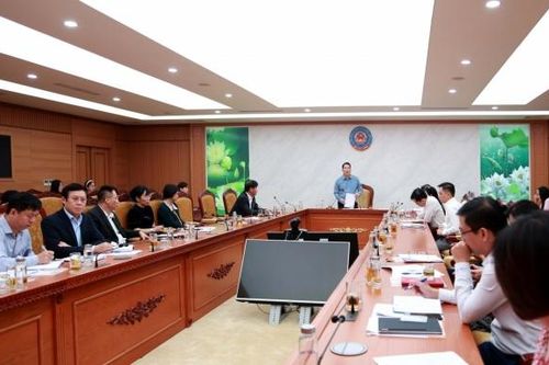 Nỗ lực tham mưu chính sách hỗ trợ người dân, doanh nghiệp