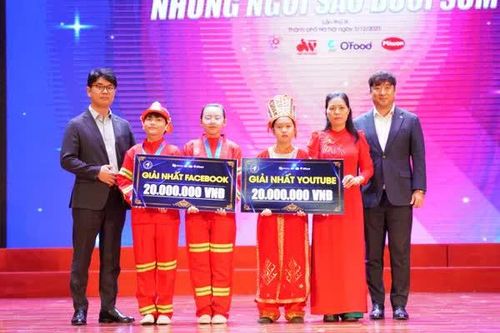 'Gieo chữ nơi biên cương' - Tiết mục văn nghệ đặc sắc và nhiều ý nghĩa