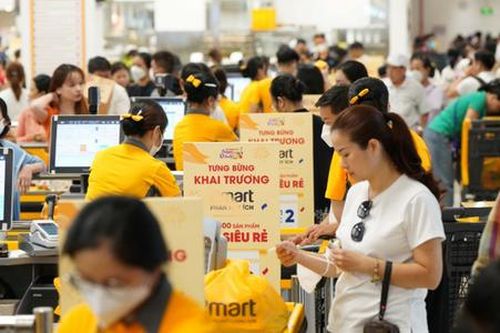 Thị phần 'chia năm xẻ bảy', giới chủ trung tâm thương mại chạy đua nâng cấp