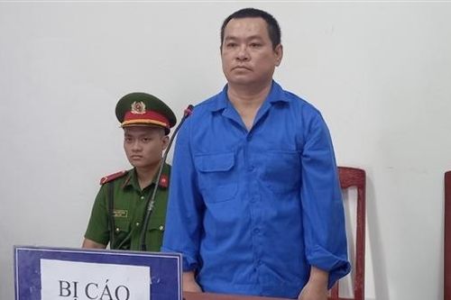 Đâm anh ruột trọng thương vì bị gọi là 'thằng sợ vợ'