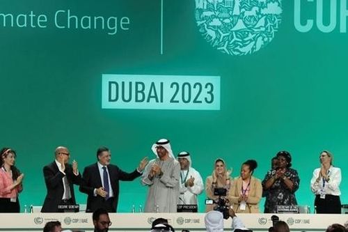 COP28 đạt thỏa thuận quan trọng về giảm sử dụng nhiên liệu hóa thạch
