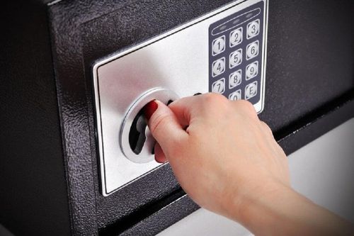Nên đặt két sắt ở đâu để thu hút tài lộc?