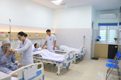 Đau ngực kéo dài, bệnh nhân được phát hiện tắc 3 nhánh động mạch vành