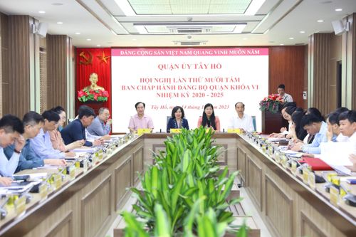 Quận Tây Hồ hoàn thành vượt mức chỉ tiêu về phát triển kinh tế - xã hội