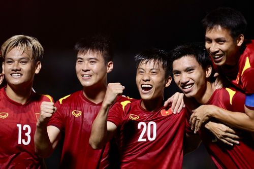 Tuyển Việt Nam gặp Kyrgyzstan trước Asian Cup