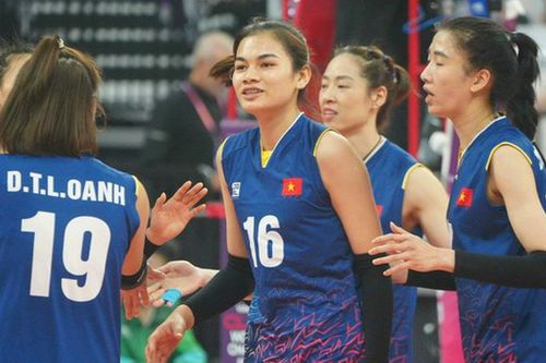 Cô gái dân tộc Thái cao 1m75 là ngôi sao sáng nhất của ĐT bóng chuyền nữ Việt Nam, người hâm mộ vơi bớt nỗi nhớ Thanh Thúy