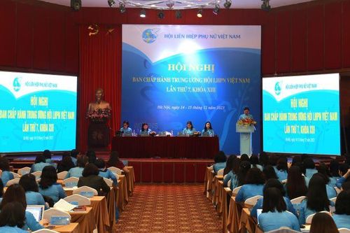 Khai mạc Hội nghị Ban Chấp hành Trung ương Hội Liên hiệp Phụ nữ Việt Nam lần thứ 7