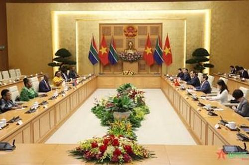 Thủ tướng Phạm Minh Chính tiếp Phó tổng thống Cộng hòa Nam Phi Paul Mashatile