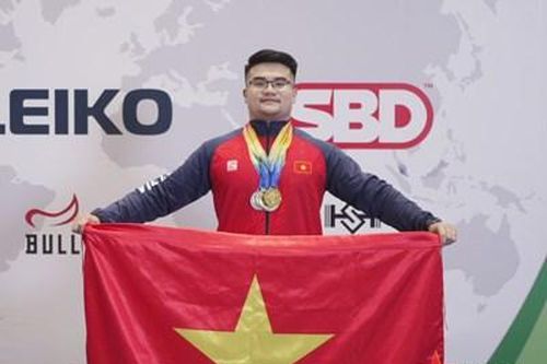 Đặng Thế Hưng giành huy chương vàng powerlifting châu Á