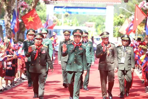 Giao lưu hữu nghị quốc phòng biên giới Việt Nam - Lào - Campuchia lần thứ nhất
