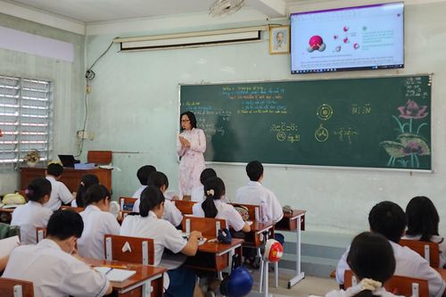 Chính sách hỗ trợ học sinh trường chuyên mỗi nơi mỗi khác