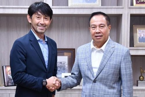 Đội tuyển Thái Lan có huấn luyện viên chất lượng ở Asian Cup