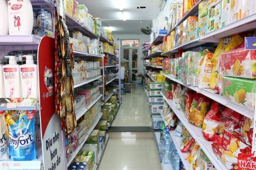 Áp lực giữ chân trên 'sân nhà' của doanh nghiệp Việt
