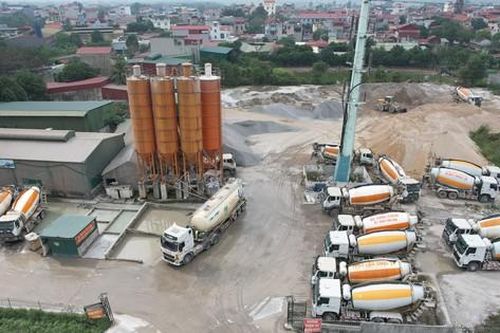 Chủ tịch Hà Nội chỉ đạo kiểm tra, xử lý nghiêm trạm bê tông bị đình chỉ vẫn ngang nhiên hoạt động