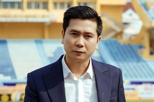 Hồ Hoài Anh đã nghỉ việc ở Học viện Âm nhạc Quốc gia Việt Nam