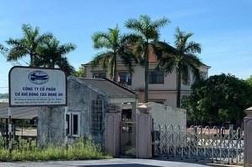 Tạm hoãn xuất cảnh Giám đốc Công ty cổ phần cơ khí đóng tàu Nghệ An